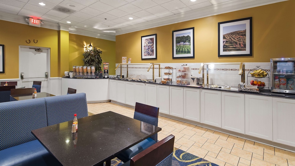 Best Western Leesburg Hotel & Conference Center 13/41