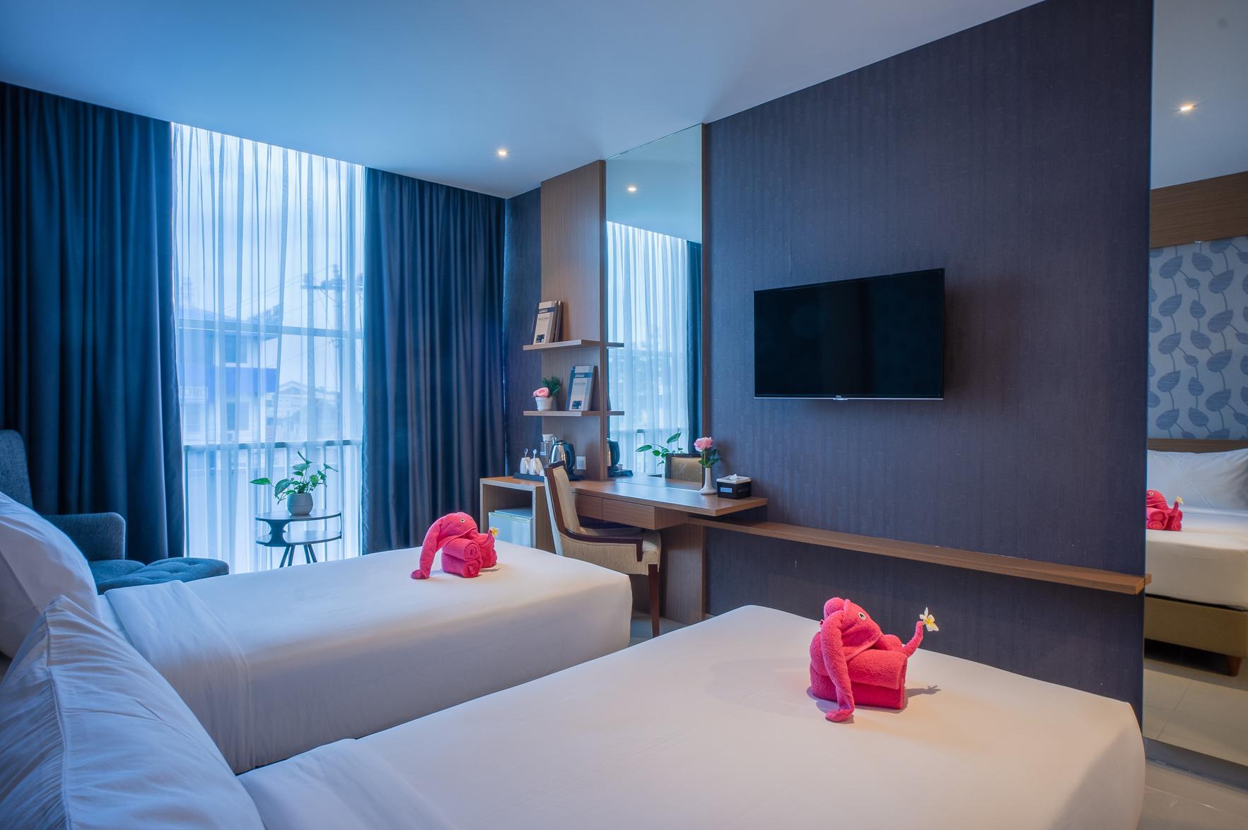 غرفة ديلوكس، Triizz Hotel Semarang by Royal Singosari (Formerly Faustine Semarang) 2/2