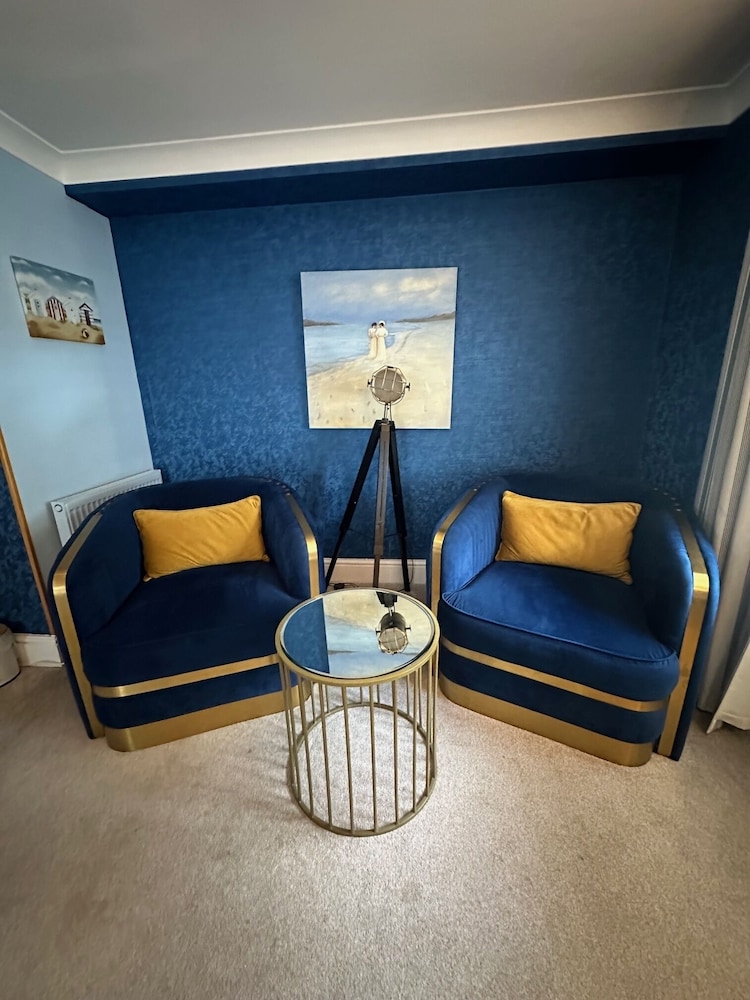 Derby Manor 33/50