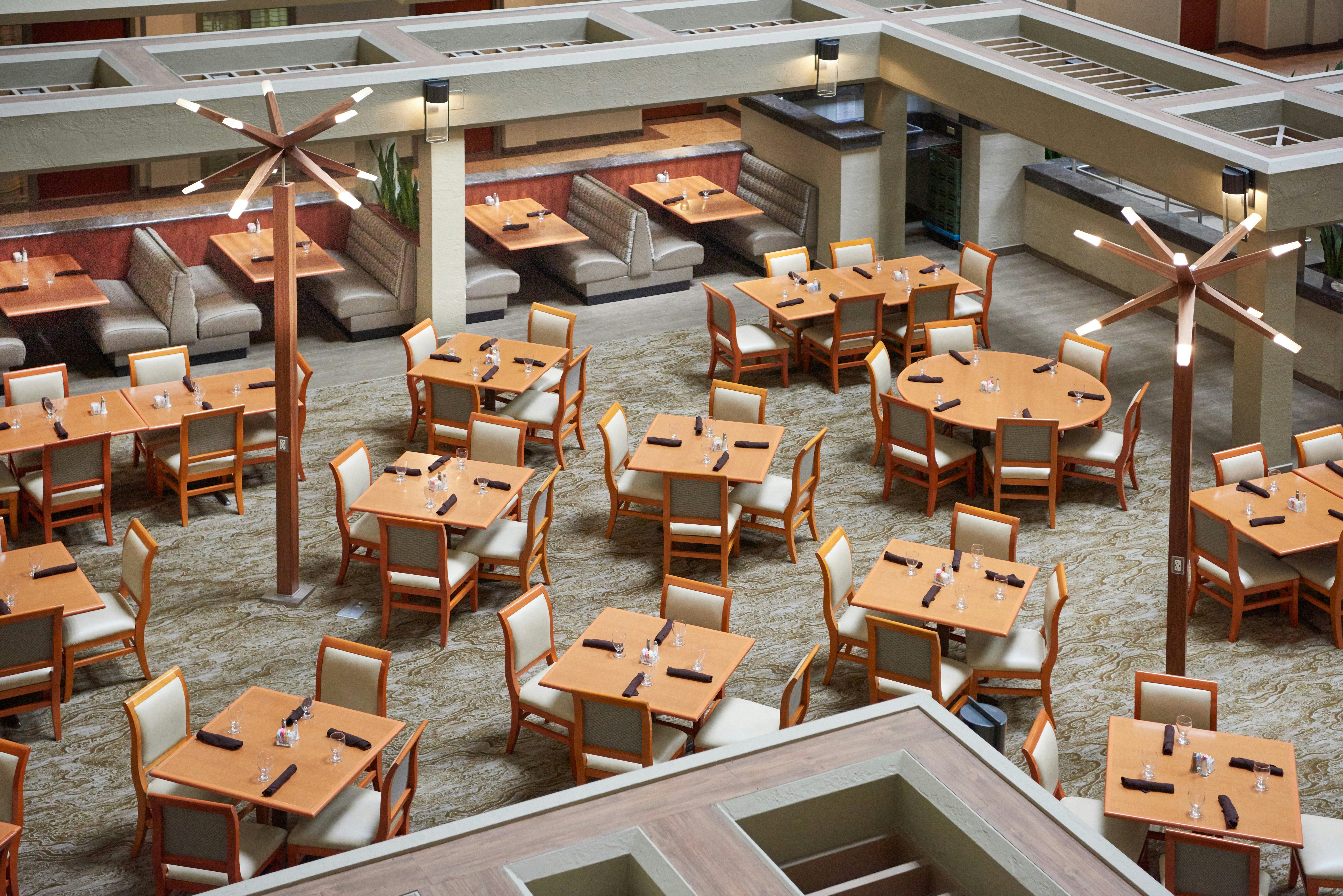 Doubletree By Hilton Fresno Convention Center 41/59
