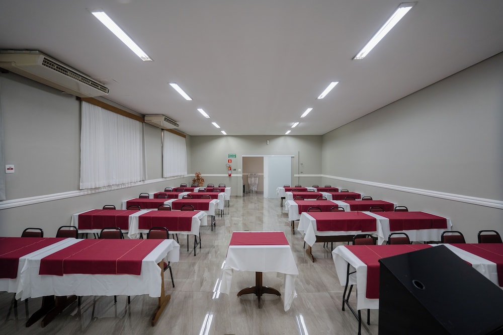 Hotel Minas Gerais 61/71