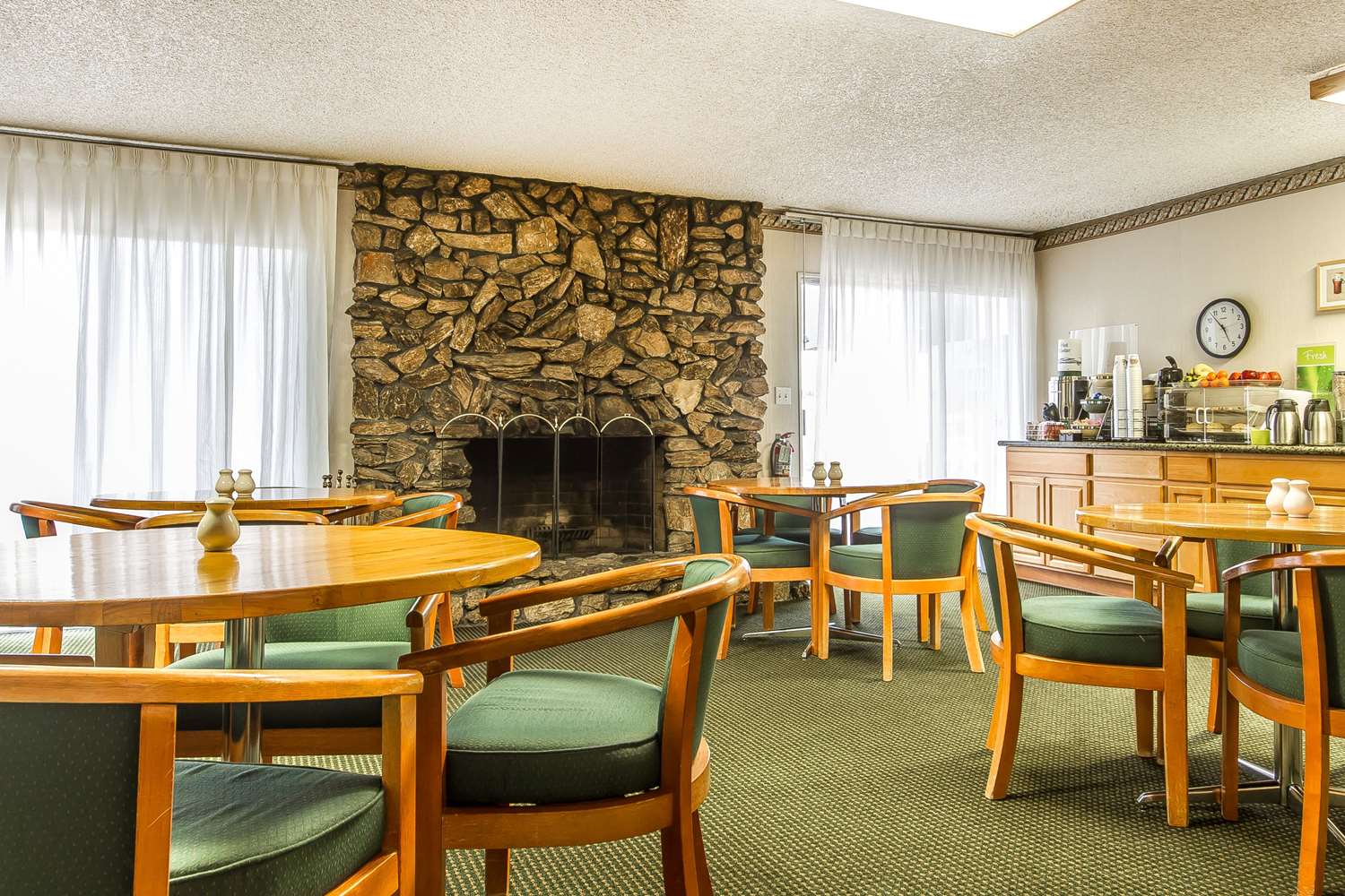 Quality Inn And Suites Silicone Valley 35/41