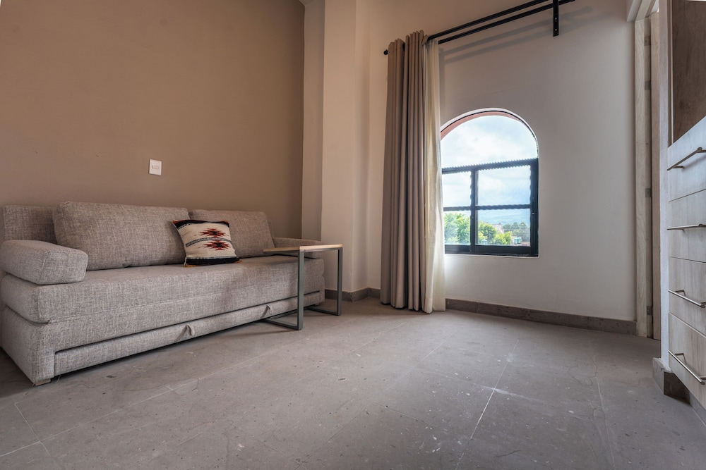 Krystal Grand Residences & Villas San Miguel de Allende 9/58