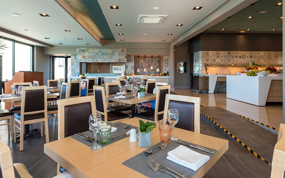 Solimar Aquamarine Hotel 48/60