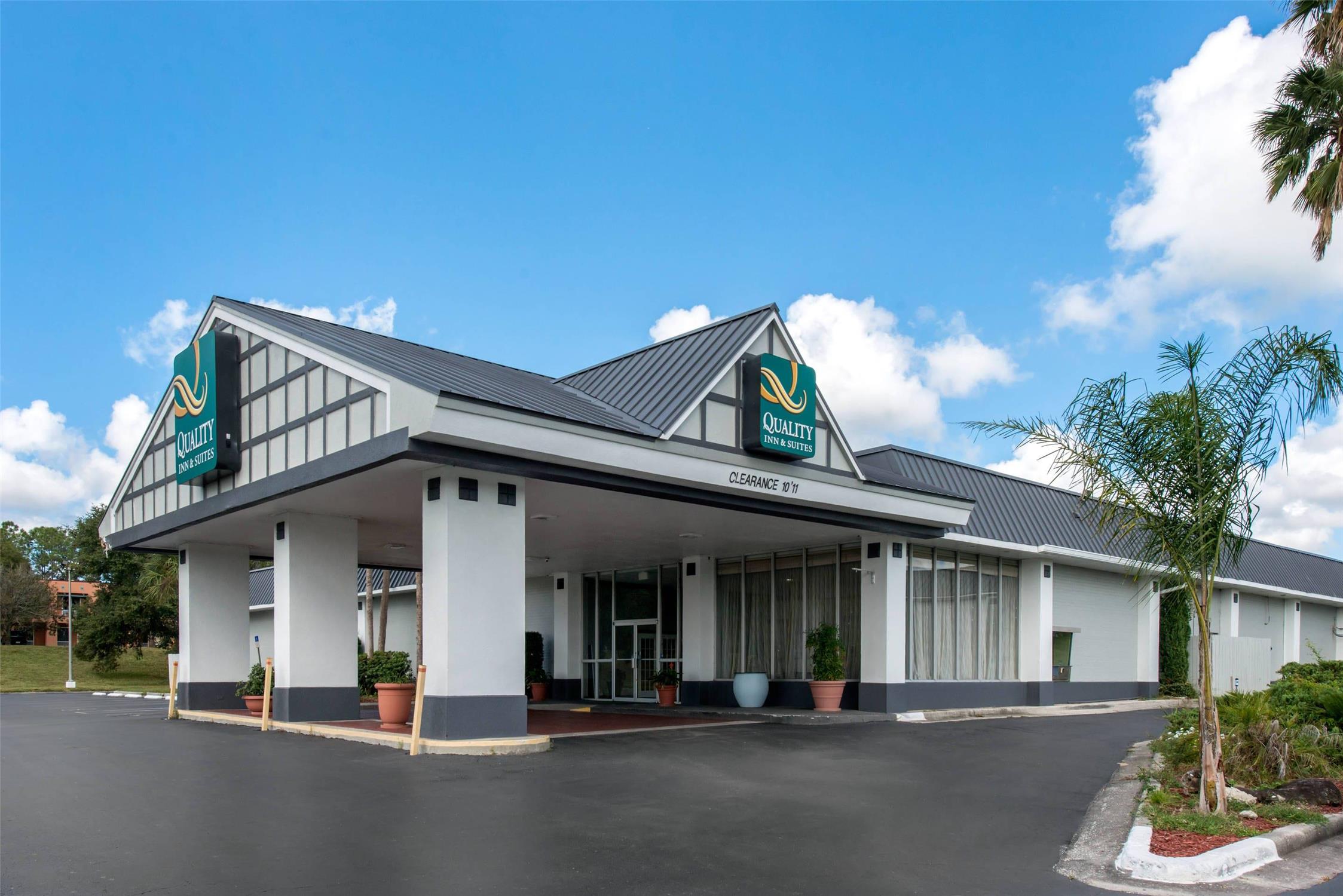 Quality Inn and Suites Brooksville I-75/Dade City 3/17