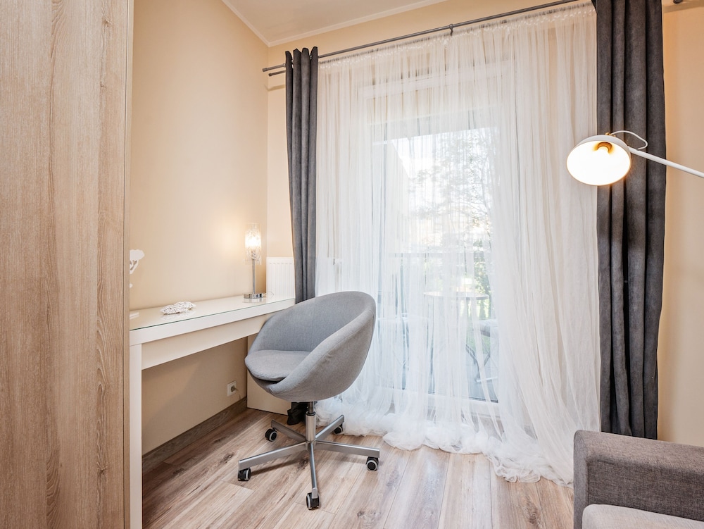 Apartamenty Homely Place Parking 50/50