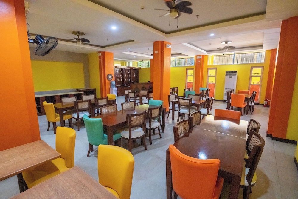 One Averee Bay Hotel 46/59
