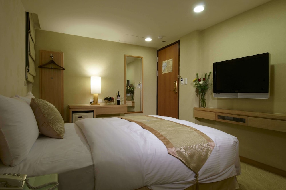 Hotel Color 37/62