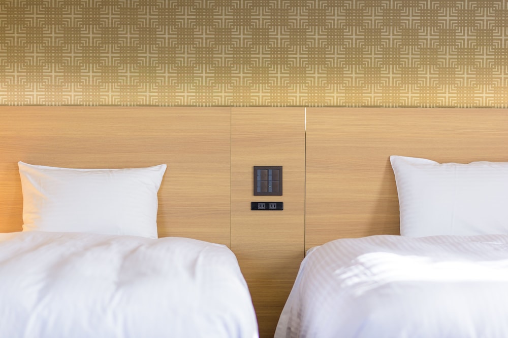 Surestay Plus Hotel By Best Western Shin-Osaka 16/45