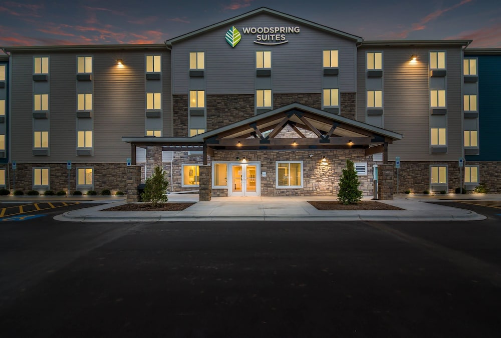 WoodSpring Suites Fort Mill 2/31