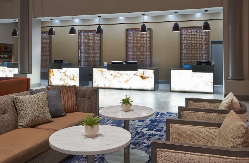Lobby at Hilton Houston North, HOUSTON - TX