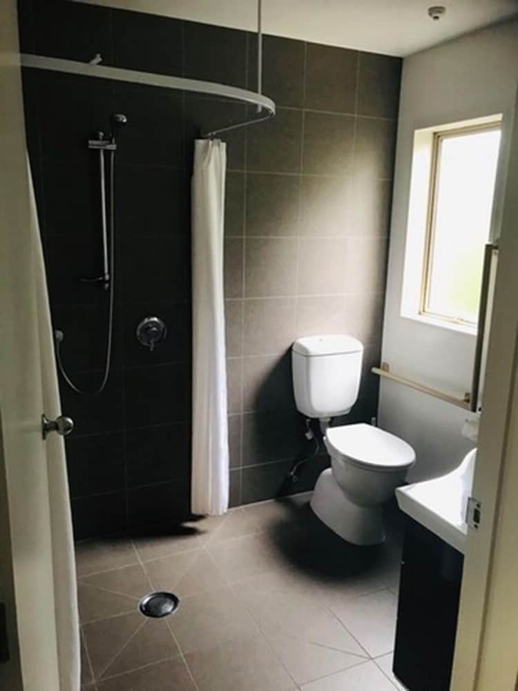 Tresori Motor Lodge 18/48