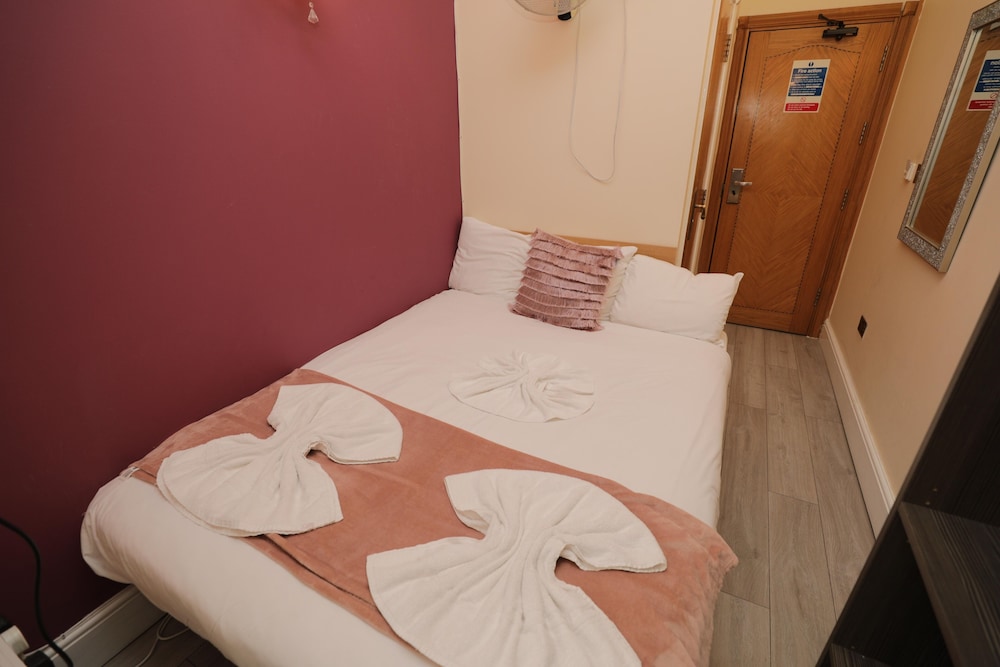 Holland Inn Hotel 29/69