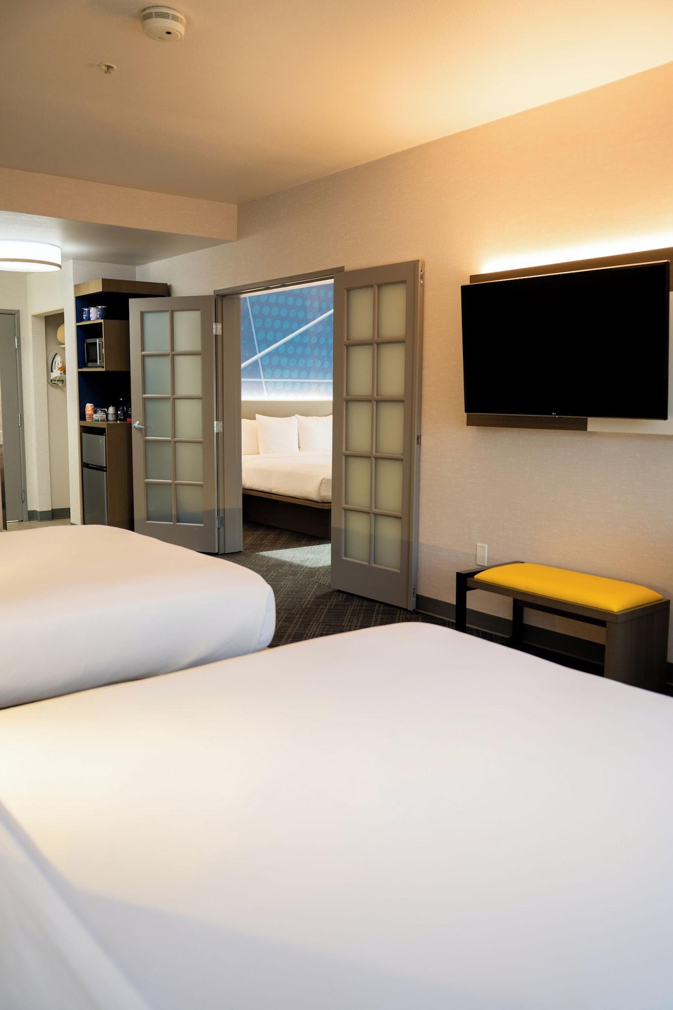 Suite, Multiple Beds, Accessible