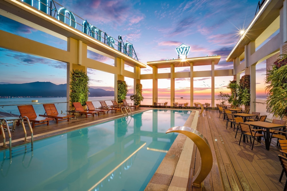 Diamond Sea Hotel 80/115