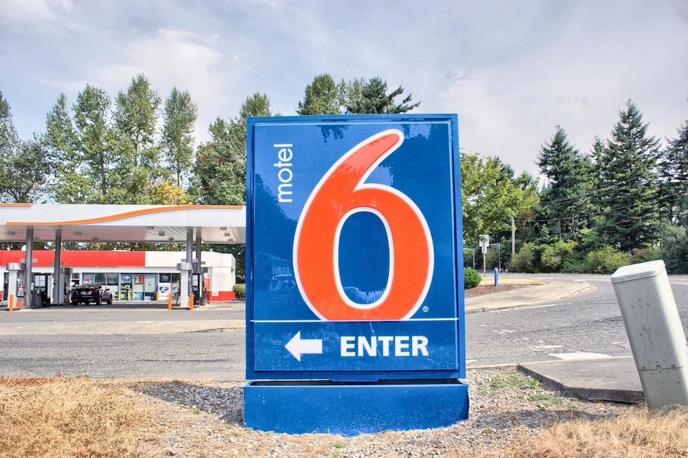 Motel6 Seattle, WA - South 27/39
