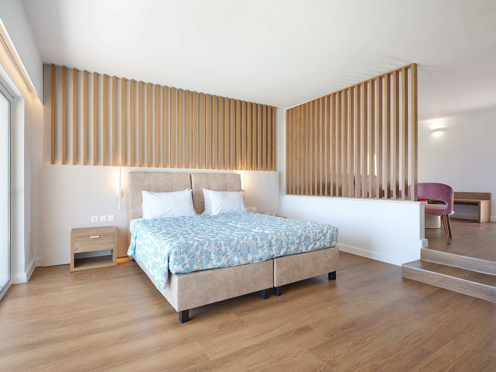 Kinetta Beach Resort Spa 16/56