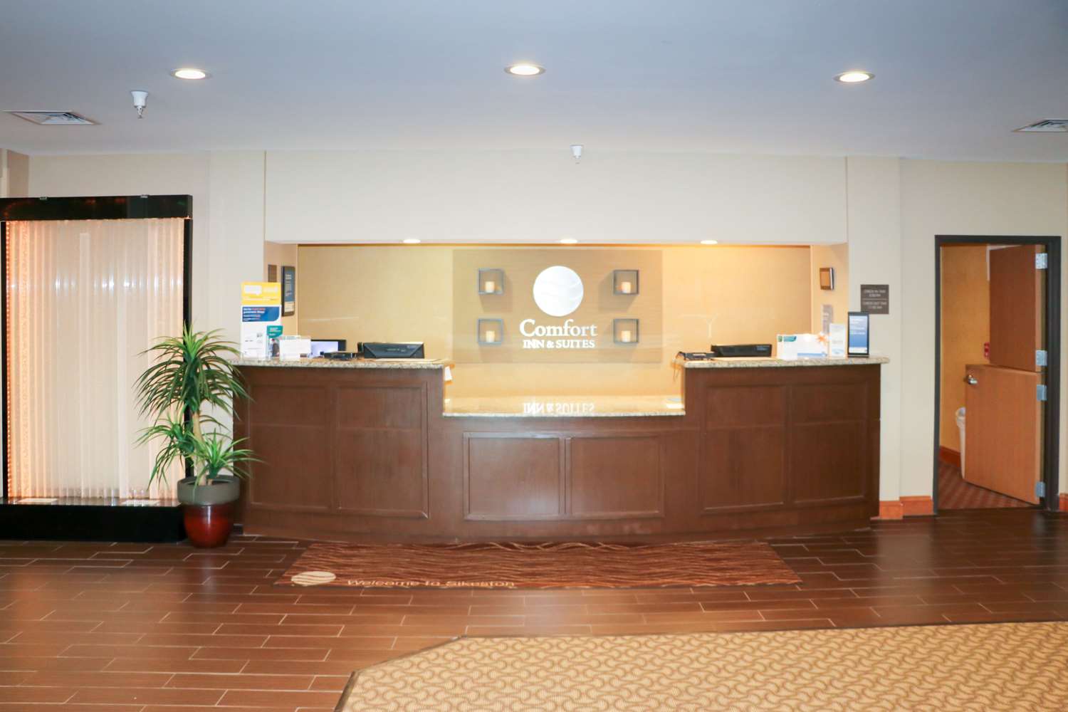 Comfort Inn and Suites Sikeston I-55 9/47