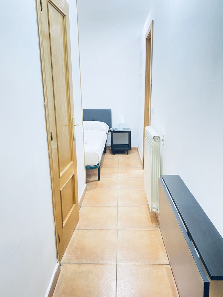 Hostal Rayuela 40/72