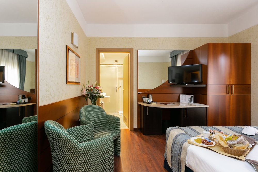 Hotel Mirage Sure Hotel Collection By Best Western 22/58