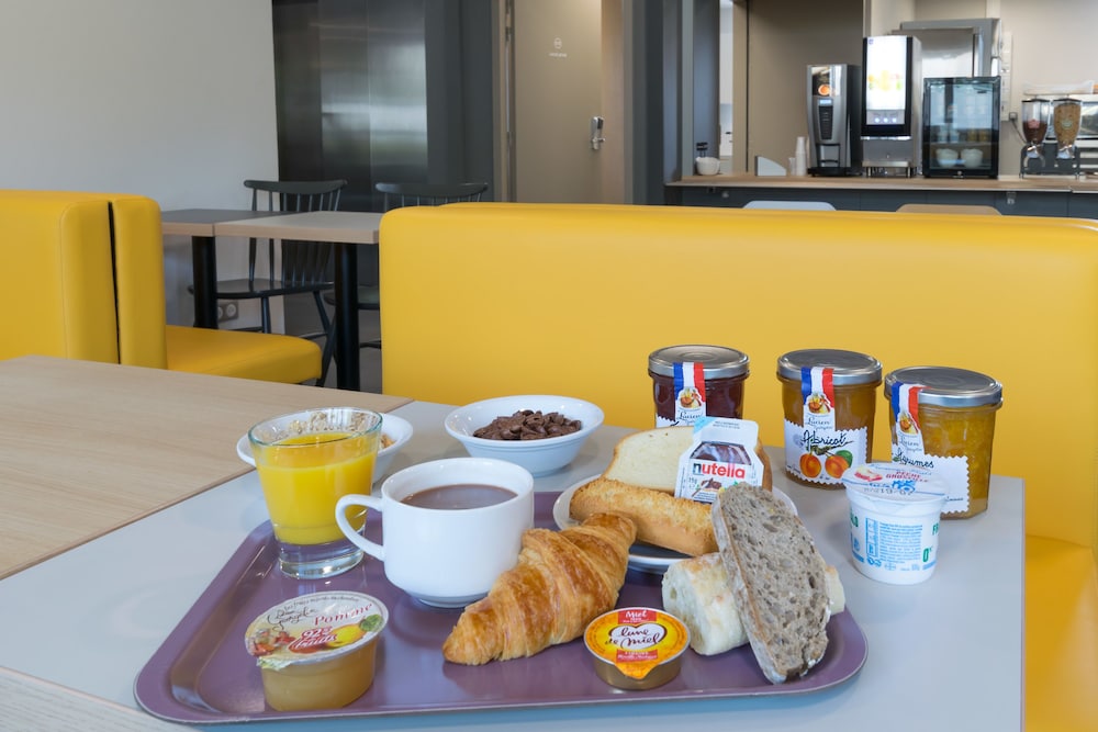 B&B HOTEL Marseille la Valentine Saint-Menet 33/36