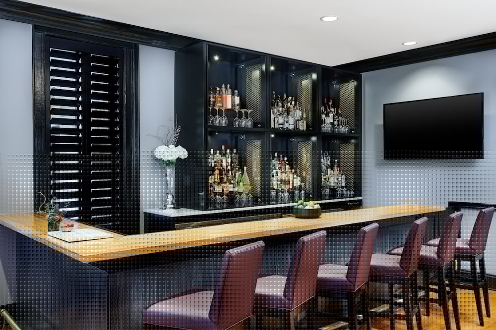 Inn At Carnall Hall 42/45
