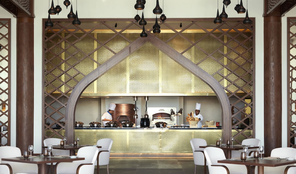 Anantara Al Jabal Al Akhdar Resort 15/80