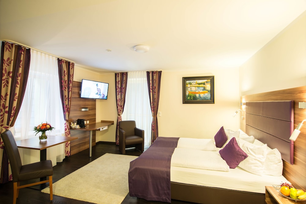 Batu Apart Hotel 15/50