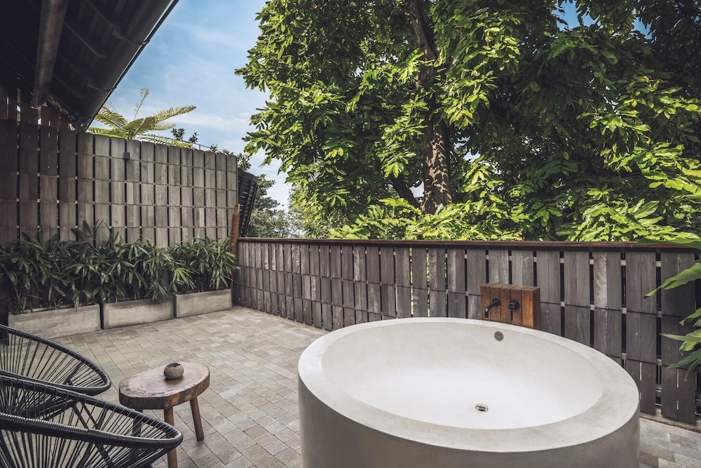 Canggu Cabana Beach Resort by Ini Vie Hospitality 42/64