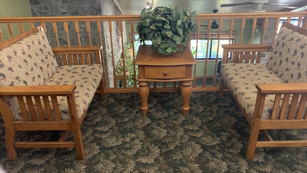 Regency Inn And Suites 36/51