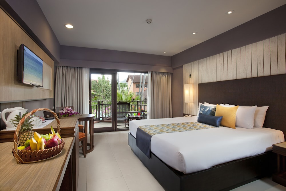 Courtyard by Marriot Phuket Patong Beach 23/65