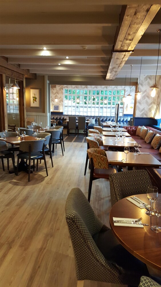 Premier Inn Wirral (Greasby) 26/37