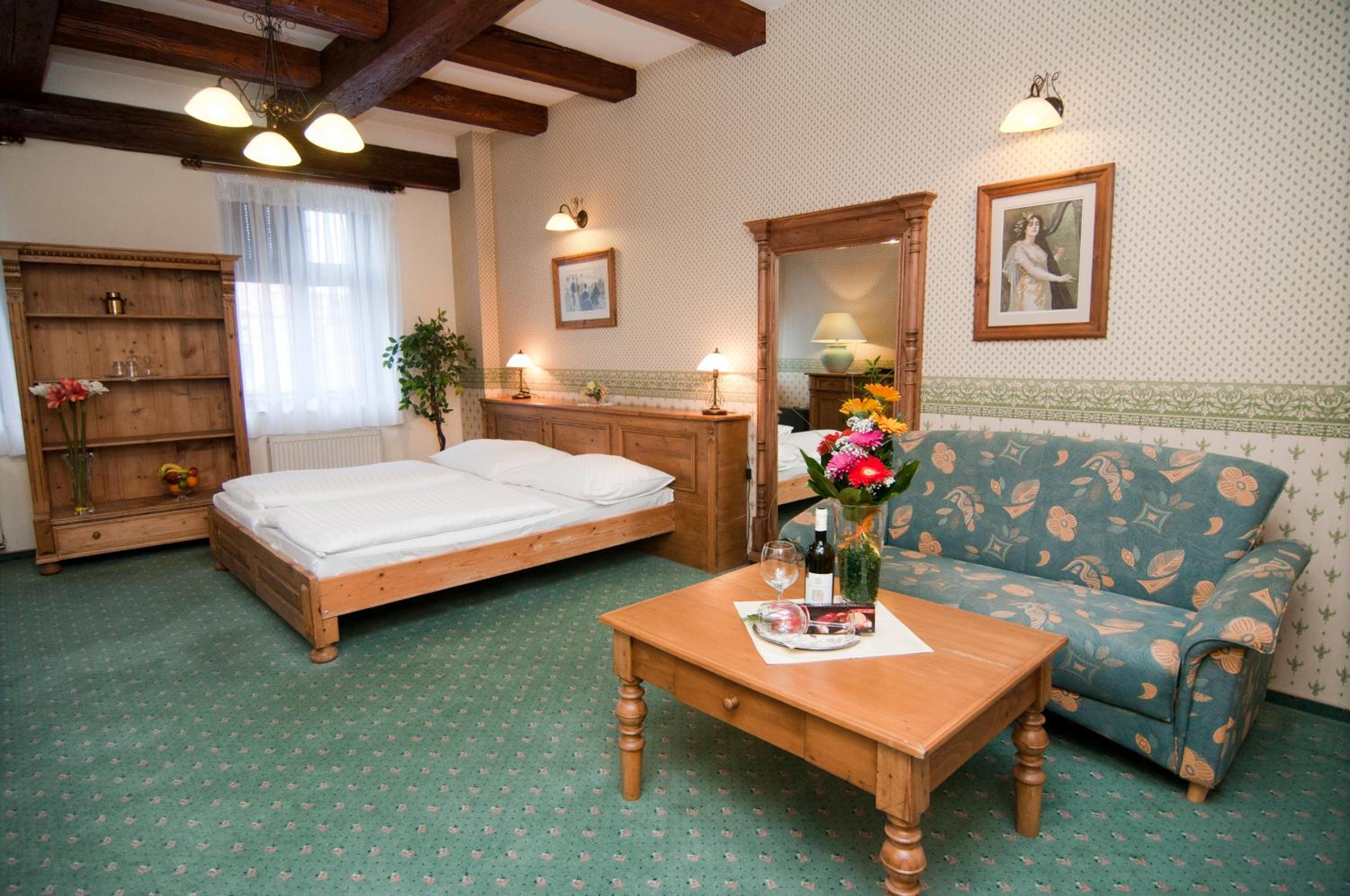 Hotel & Caffe Silesia 17/50