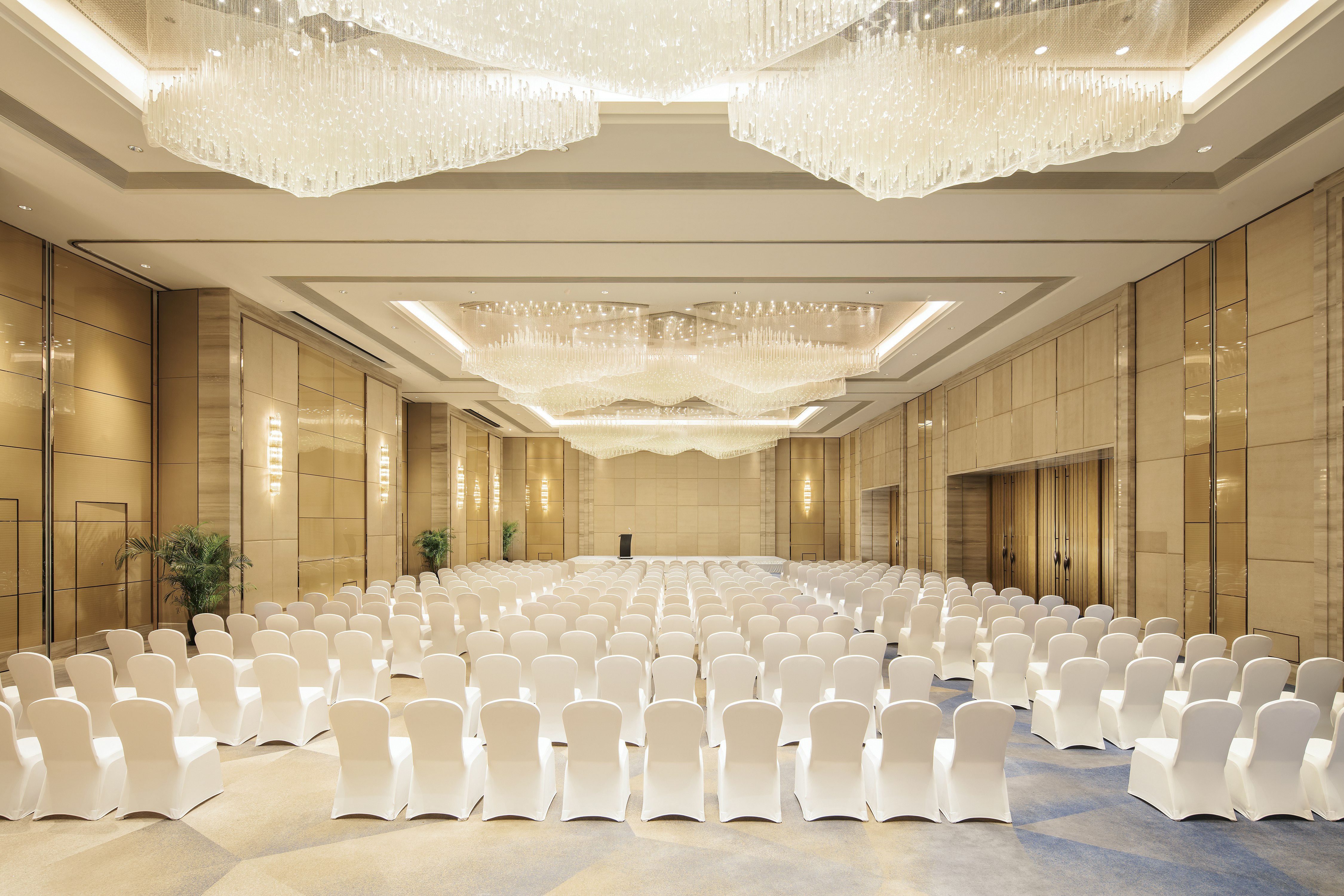 Hilton Shenyang 34/40