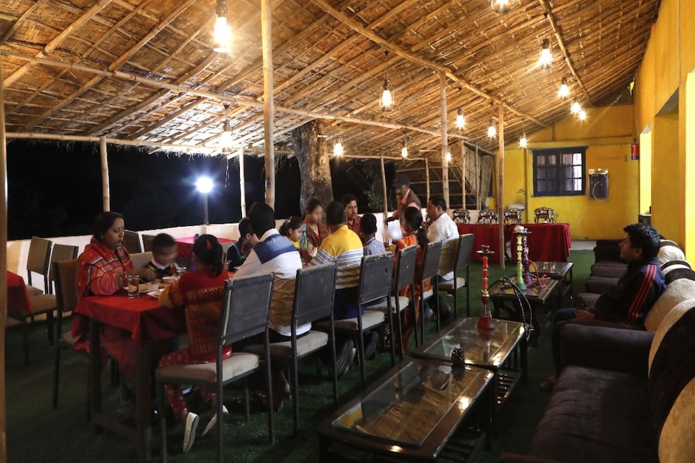 Hotel Kausani Retreat 31/48