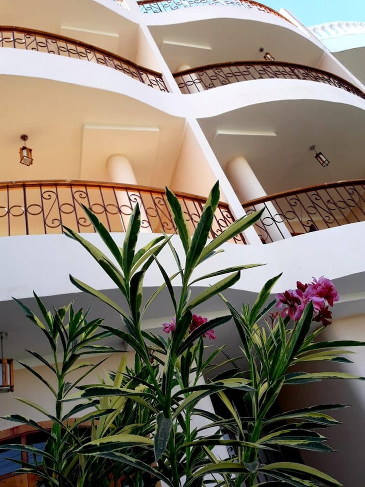 Luxor Plaza House 6/37