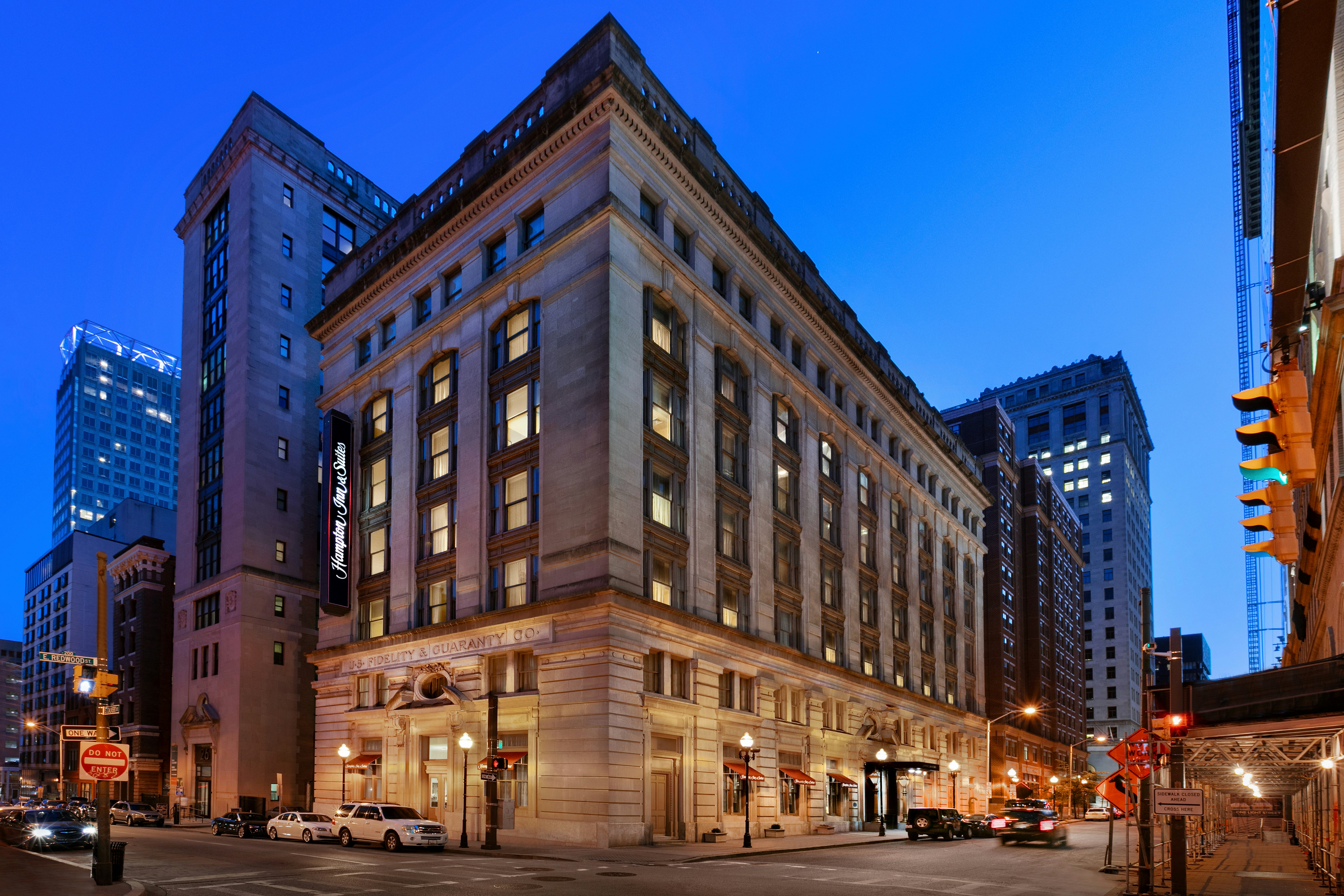 Hampton Inn and Suites Baltimore Inner Harbor 4/41