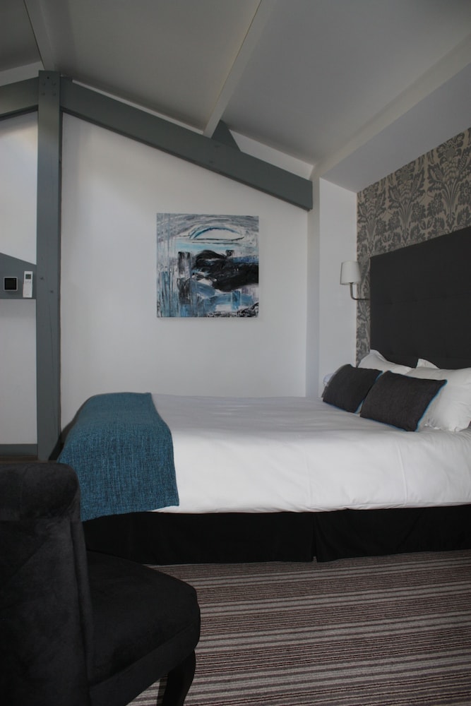 Le Dauphin Hotel 42/67