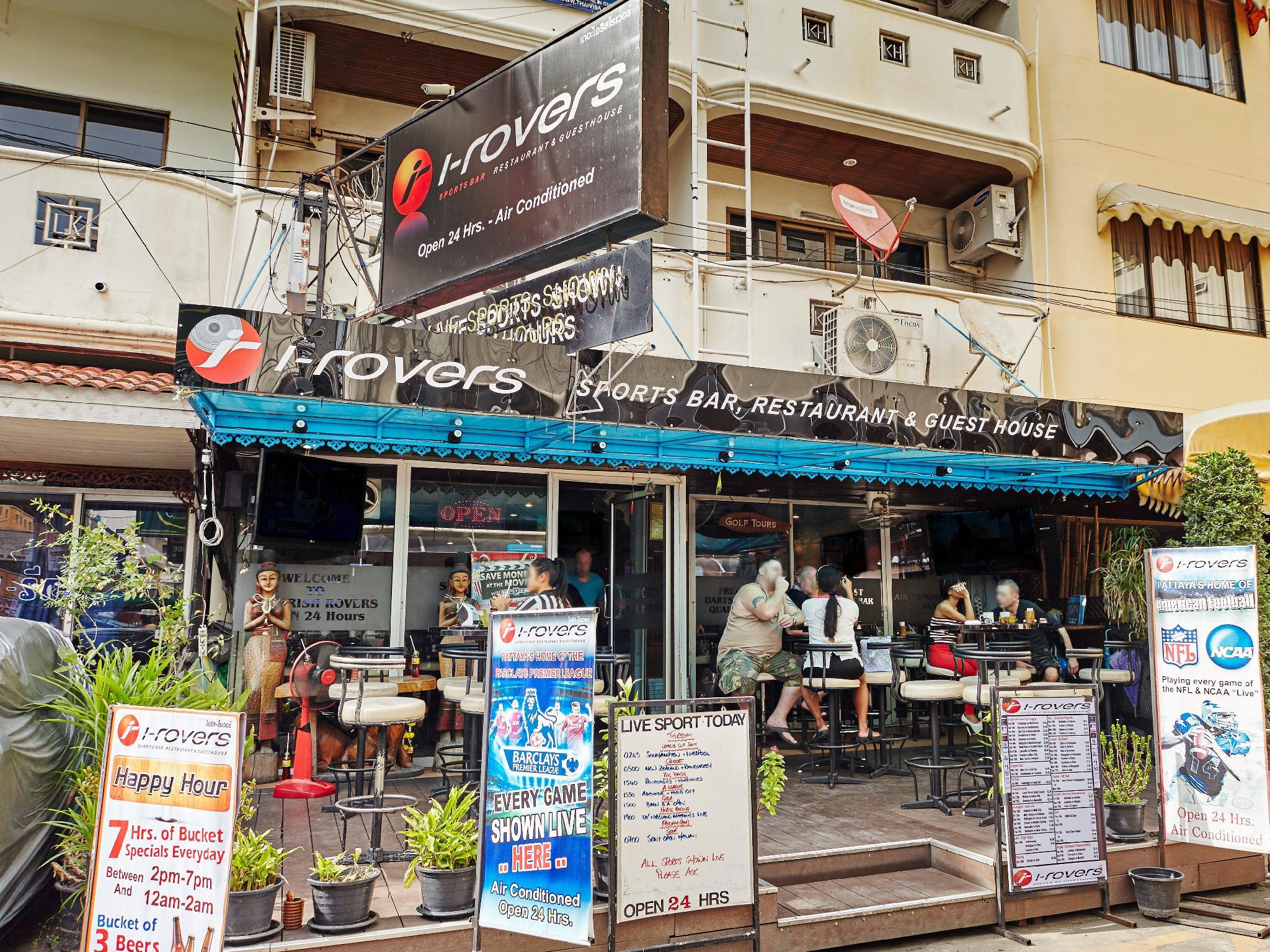 I-Rovers Sports Bar & Guesthouse 3/33
