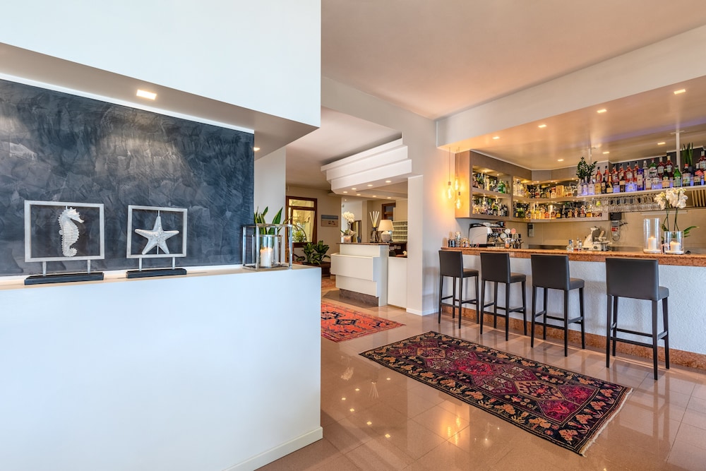 HOTEL PARIOLI 3/42