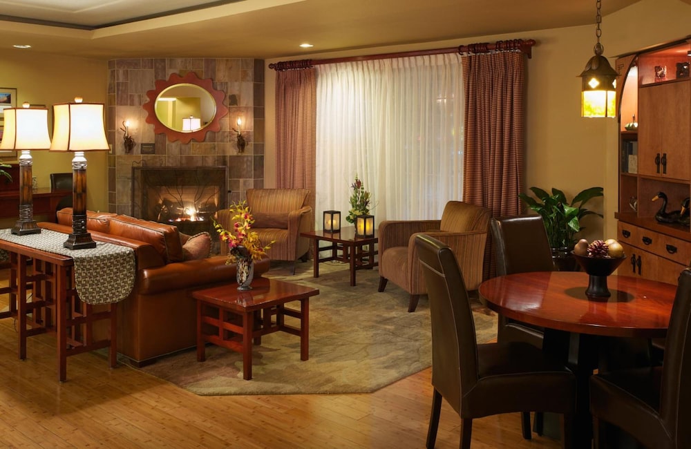 Larkspur Landing Sacramento - An All-Suite Hotel 45/60