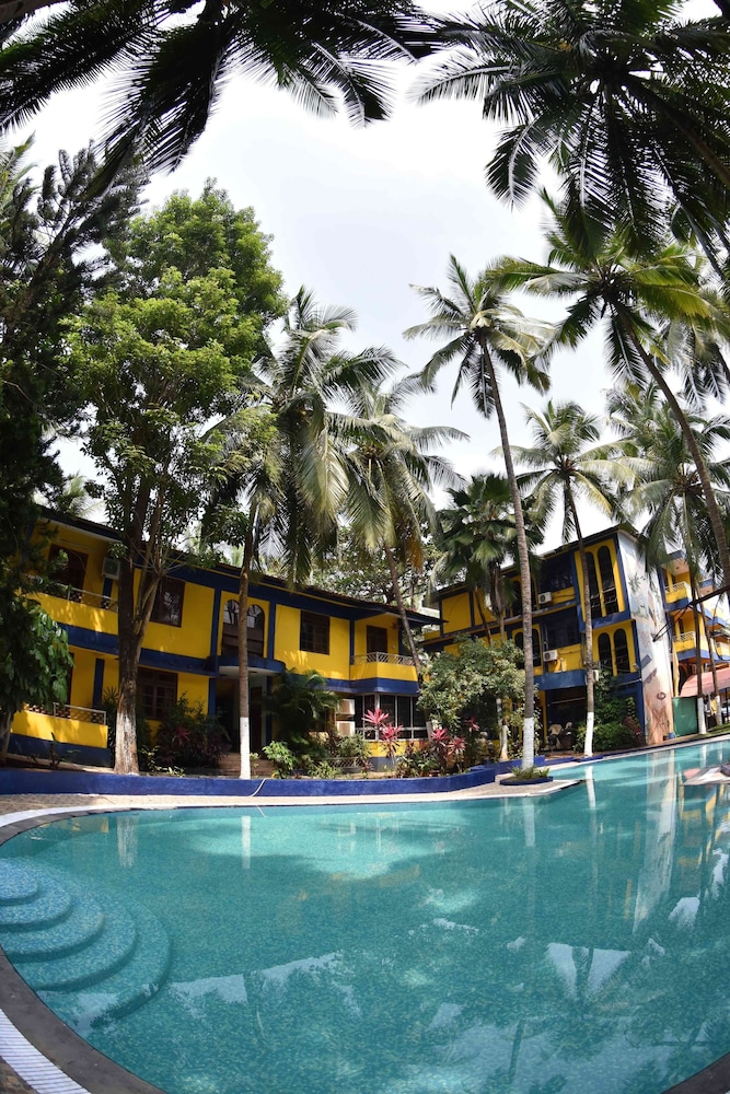 Falcon Resorts 56/70