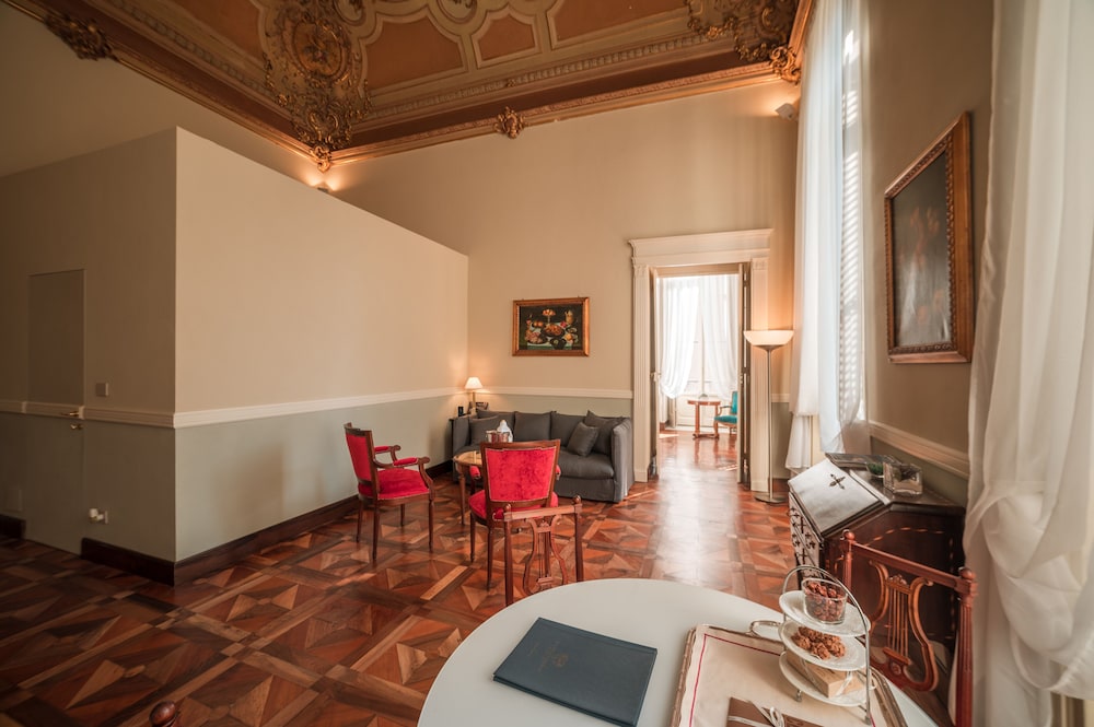 Royal Palace Hotel and Spa 26/33