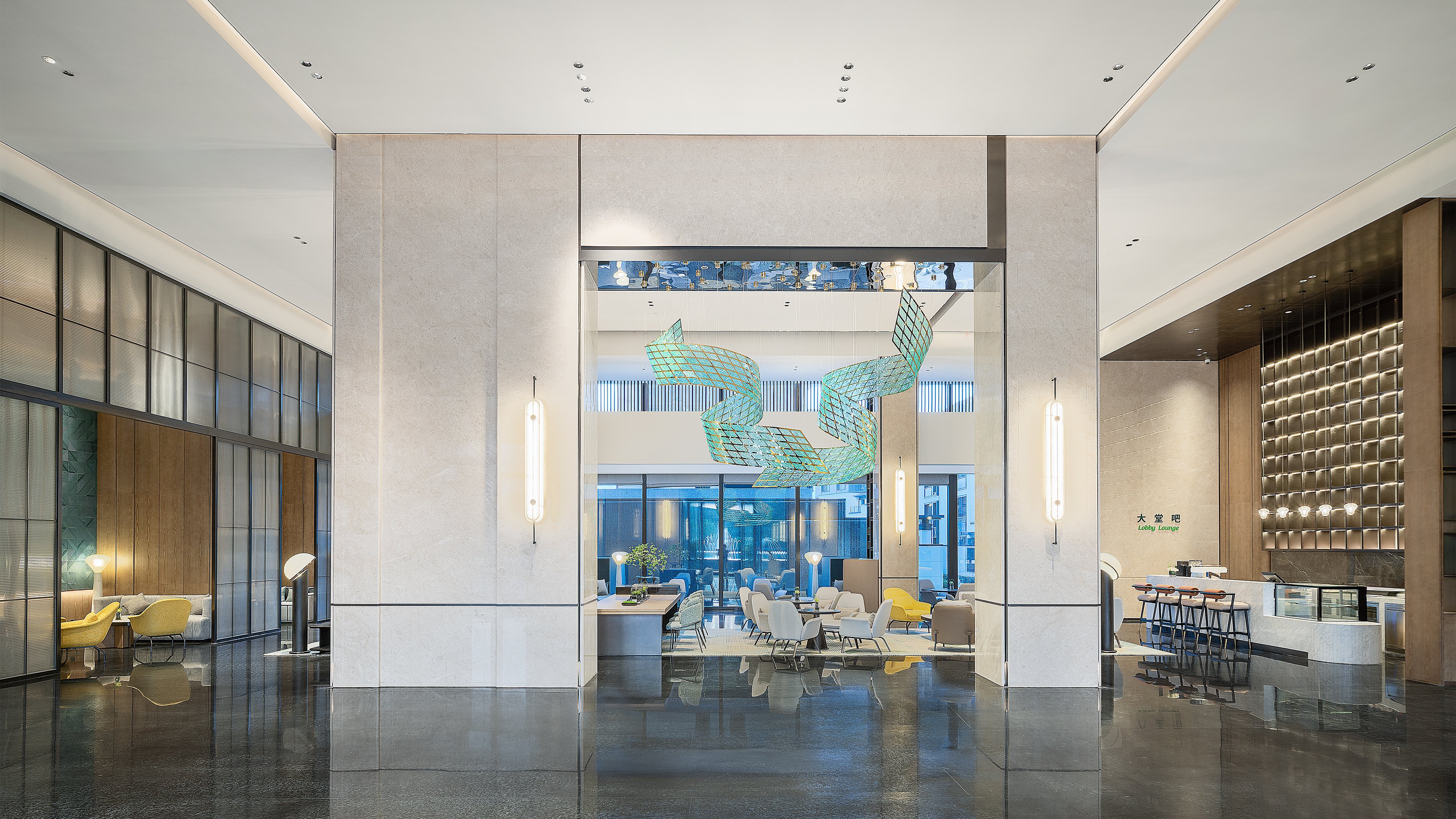 Holiday Inn Wuhan Houguan Lake by IHG 11/50