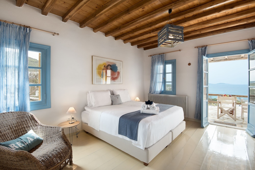 Anerousses Mykonian Traditional Houses 8/50