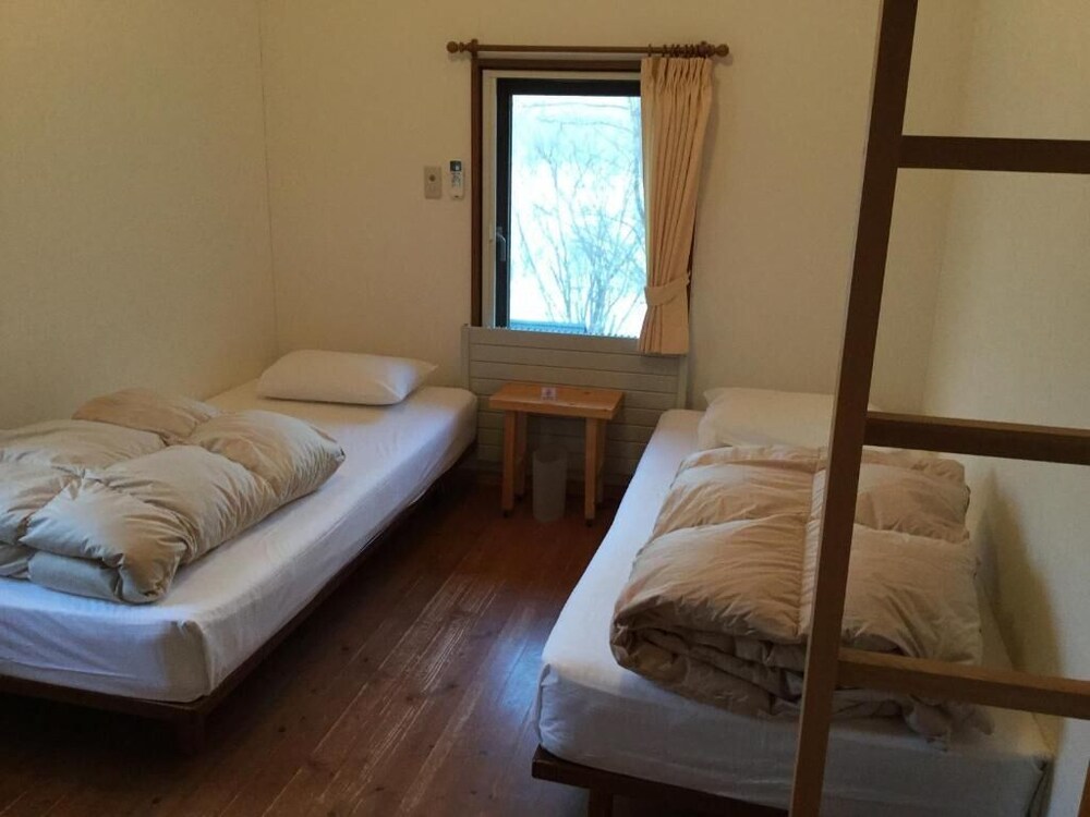 Pension Gooseberry 16/50