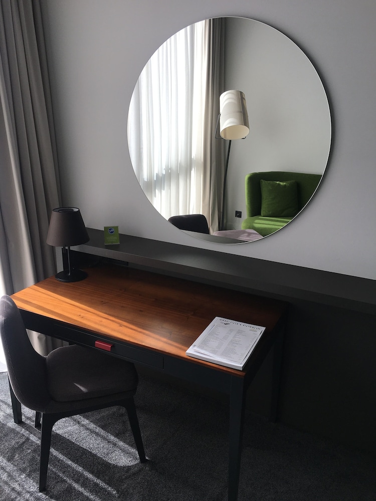 Crowne Plaza Podgorica by IHG 60/78
