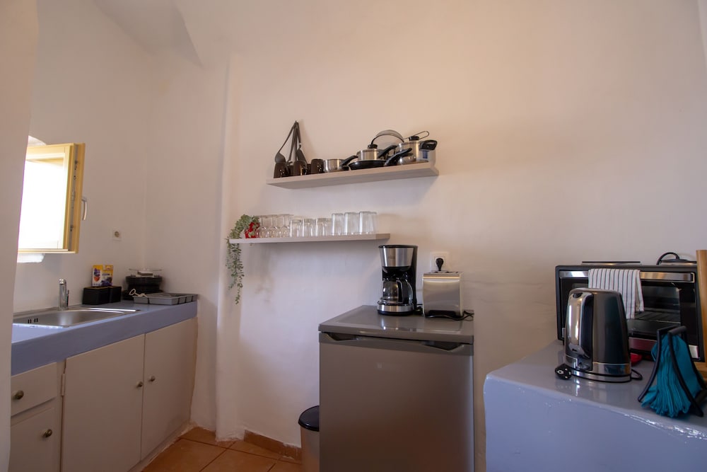 Villa Ariadni 25/50