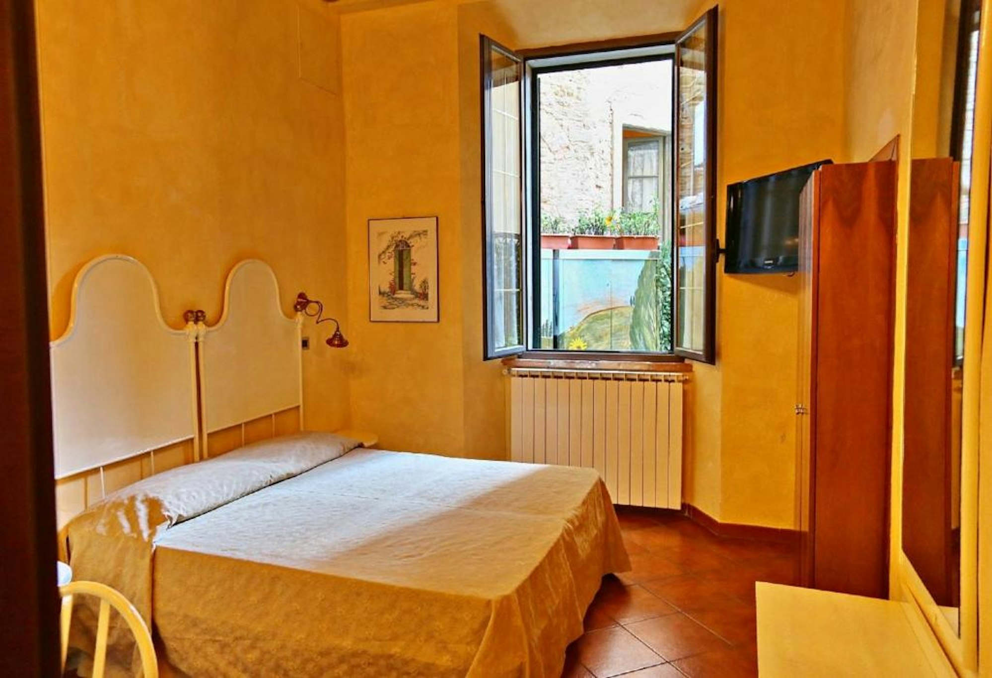 Italia Hotel 7/33