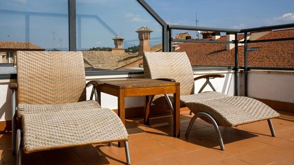 Gran Hotel Ciudad De Barbastro 18/28